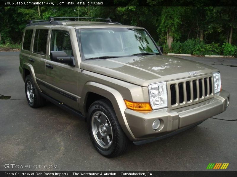 Light Khaki Metallic / Khaki 2006 Jeep Commander 4x4