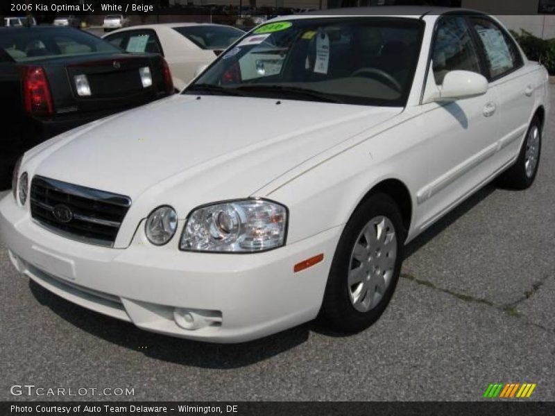 White / Beige 2006 Kia Optima LX
