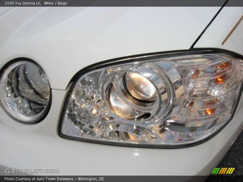 White / Beige 2006 Kia Optima LX