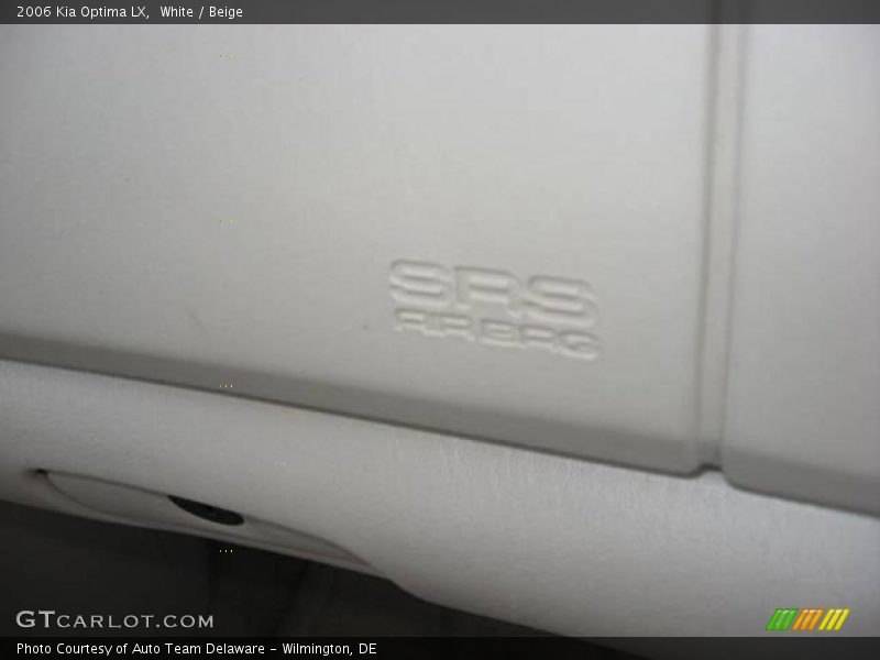 White / Beige 2006 Kia Optima LX