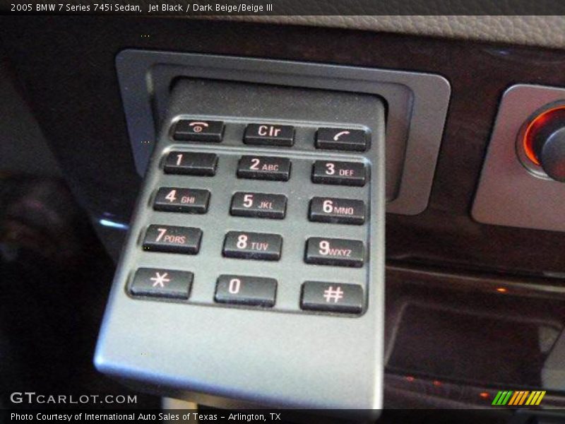 Jet Black / Dark Beige/Beige III 2005 BMW 7 Series 745i Sedan