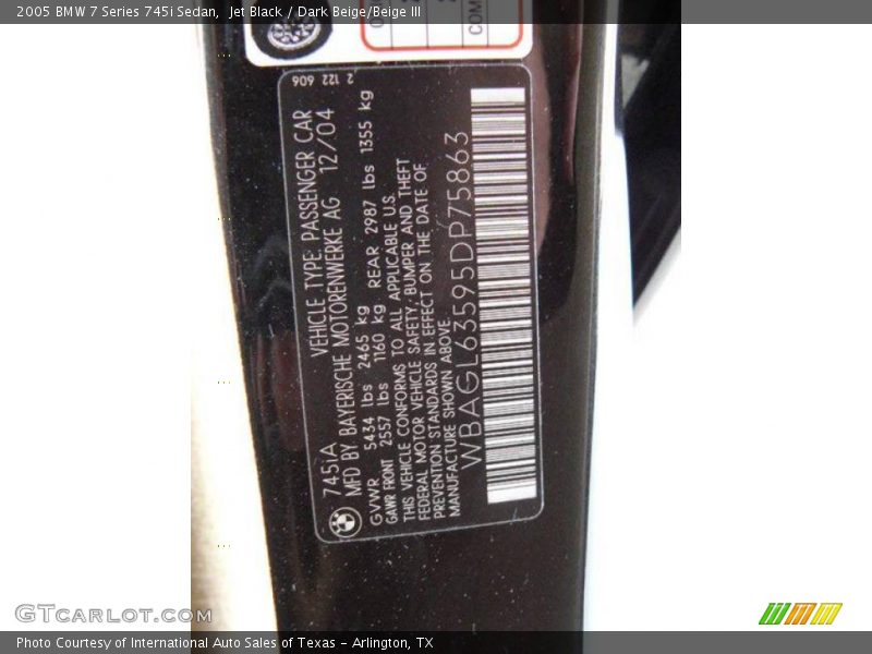 Jet Black / Dark Beige/Beige III 2005 BMW 7 Series 745i Sedan