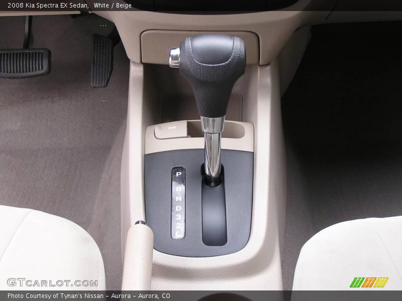 White / Beige 2008 Kia Spectra EX Sedan