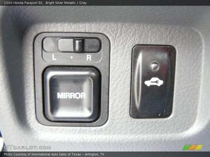 Bright Silver Metallic / Gray 2000 Honda Passport EX