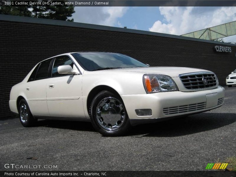 White Diamond / Oatmeal 2001 Cadillac DeVille DHS Sedan