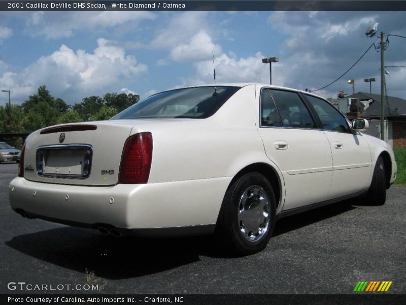 White Diamond / Oatmeal 2001 Cadillac DeVille DHS Sedan