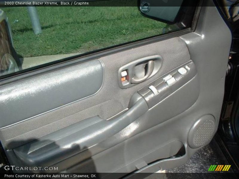Black / Graphite 2003 Chevrolet Blazer Xtreme
