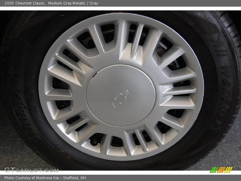 Medium Gray Metallic / Gray 2005 Chevrolet Classic