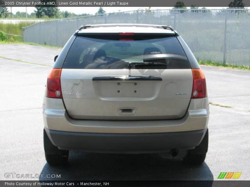 Linen Gold Metallic Pearl / Light Taupe 2005 Chrysler Pacifica AWD