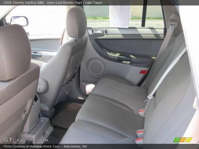 Linen Gold Metallic Pearl / Light Taupe 2005 Chrysler Pacifica AWD