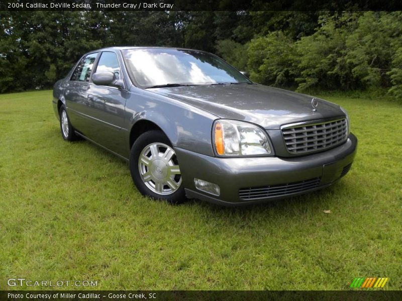 Thunder Gray / Dark Gray 2004 Cadillac DeVille Sedan