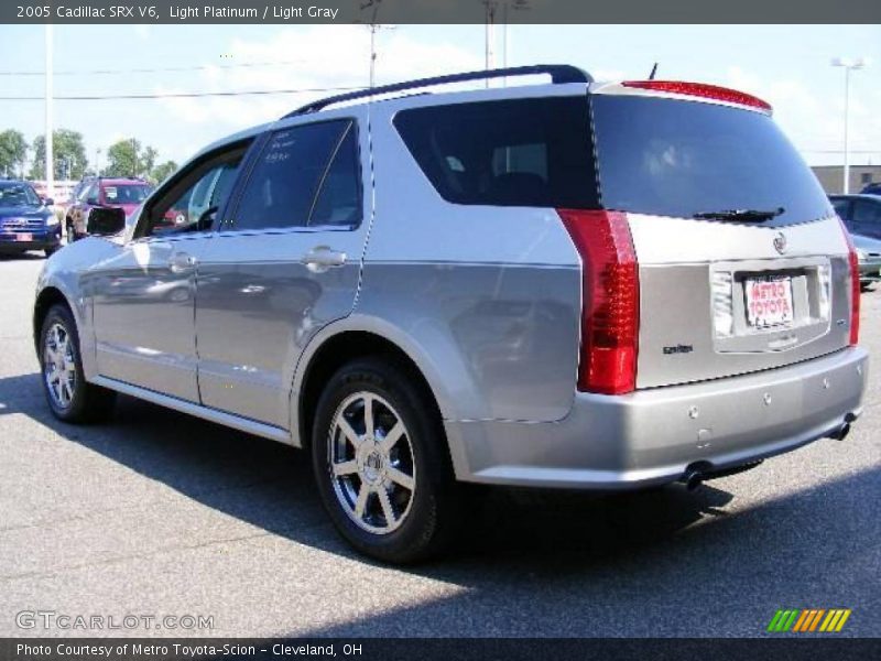 Light Platinum / Light Gray 2005 Cadillac SRX V6