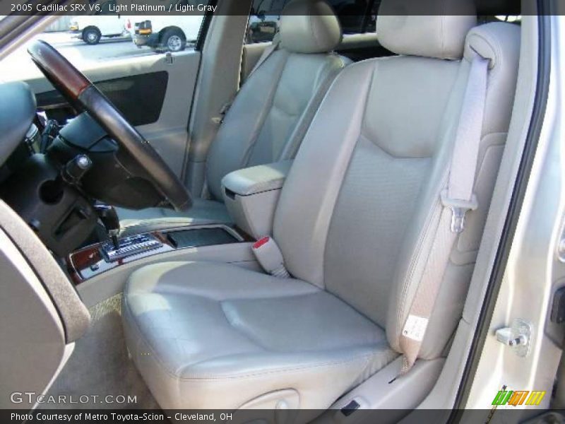 Light Platinum / Light Gray 2005 Cadillac SRX V6