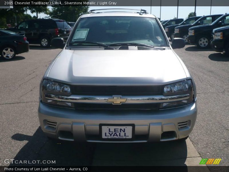 Silverstone Metallic / Light Gray 2005 Chevrolet TrailBlazer LS 4x4