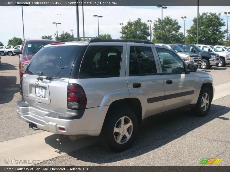 Silverstone Metallic / Light Gray 2005 Chevrolet TrailBlazer LS 4x4