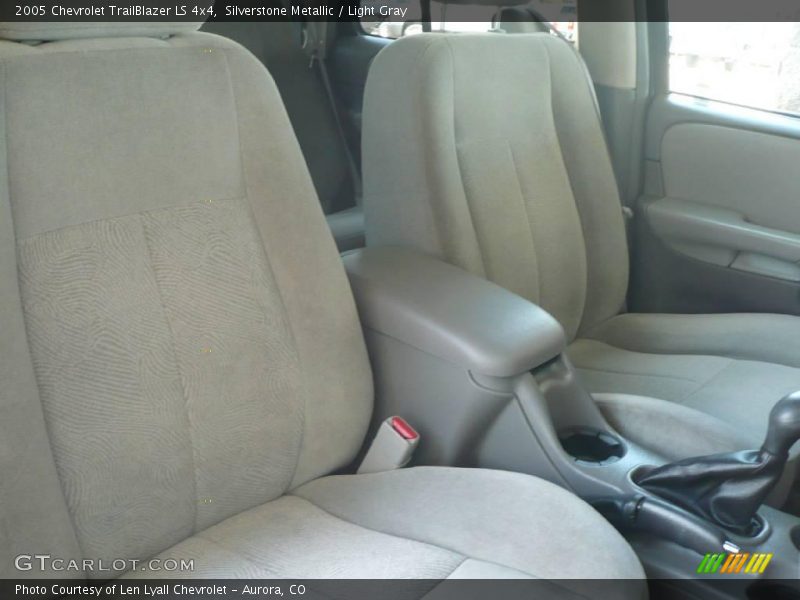 Silverstone Metallic / Light Gray 2005 Chevrolet TrailBlazer LS 4x4