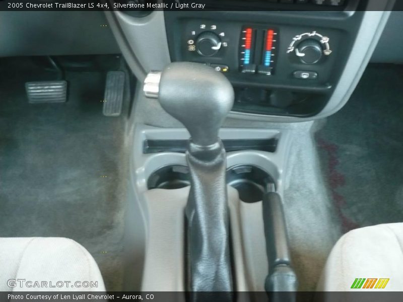 Silverstone Metallic / Light Gray 2005 Chevrolet TrailBlazer LS 4x4
