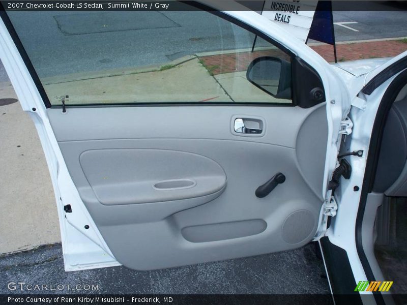 Summit White / Gray 2007 Chevrolet Cobalt LS Sedan