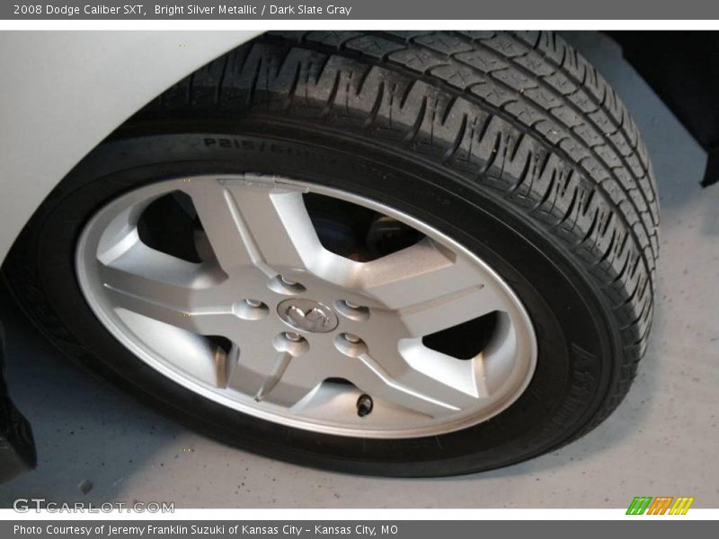 Bright Silver Metallic / Dark Slate Gray 2008 Dodge Caliber SXT