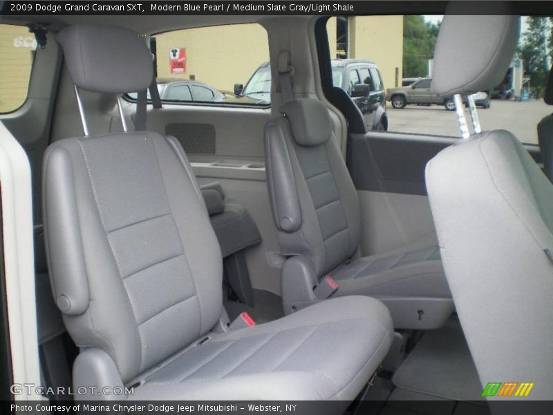 Modern Blue Pearl / Medium Slate Gray/Light Shale 2009 Dodge Grand Caravan SXT