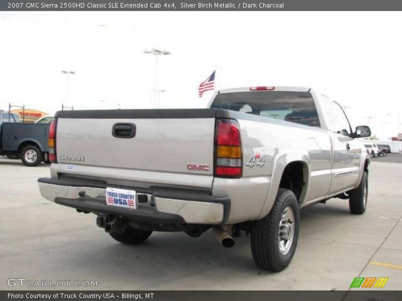 Silver Birch Metallic / Dark Charcoal 2007 GMC Sierra 2500HD Classic SLE Extended Cab 4x4