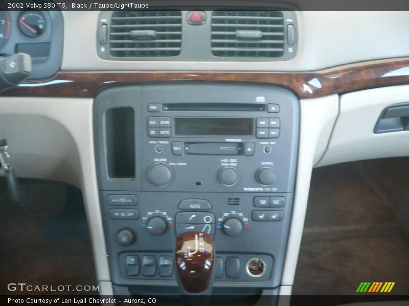 Black / Taupe/LightTaupe 2002 Volvo S80 T6