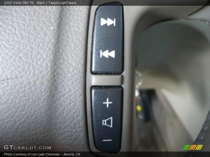 Black / Taupe/LightTaupe 2002 Volvo S80 T6