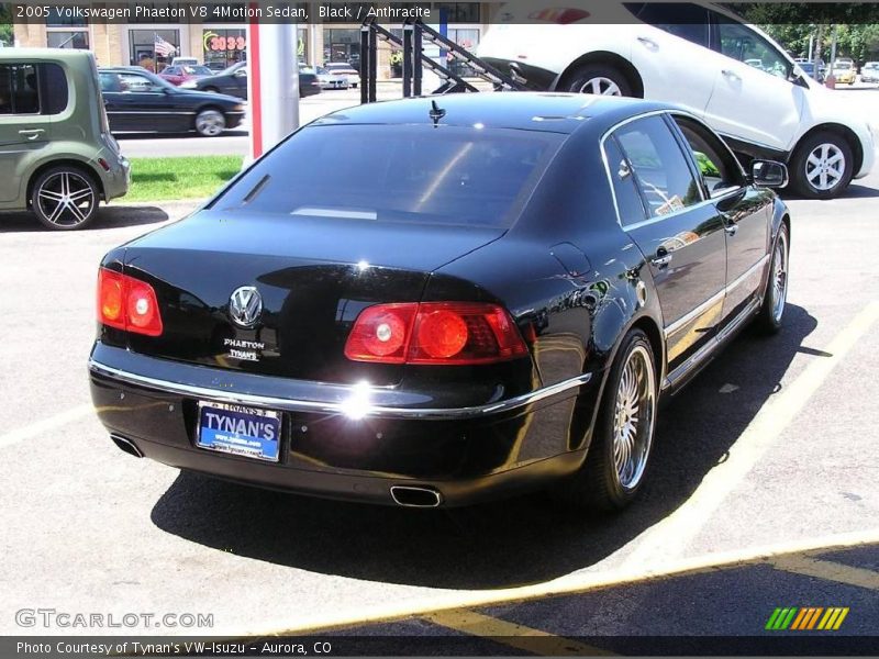 Black / Anthracite 2005 Volkswagen Phaeton V8 4Motion Sedan