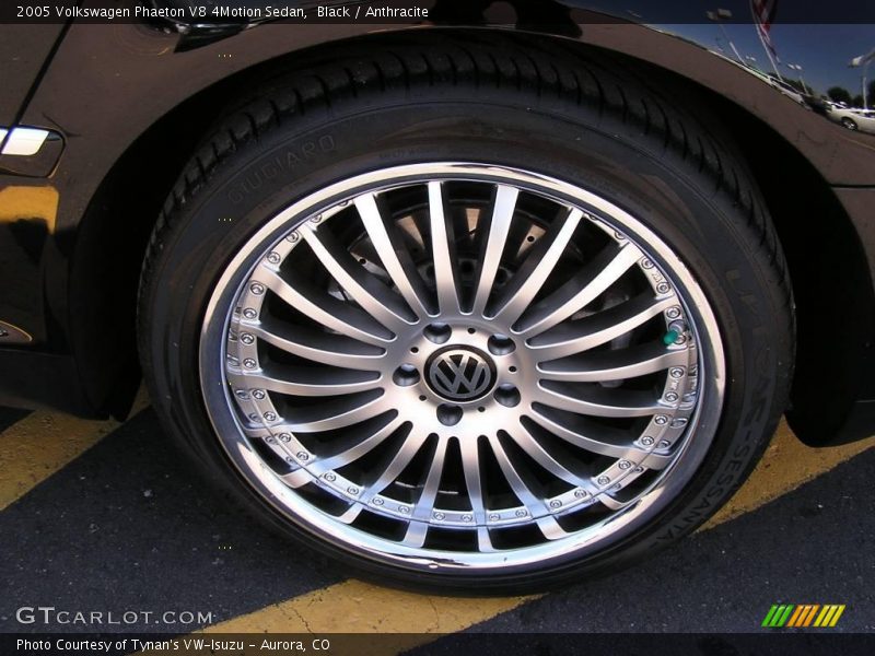 Black / Anthracite 2005 Volkswagen Phaeton V8 4Motion Sedan
