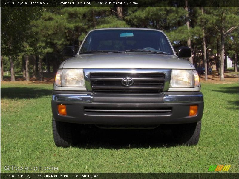 Lunar Mist Metallic / Gray 2000 Toyota Tacoma V6 TRD Extended Cab 4x4