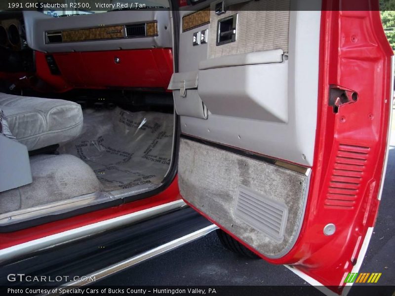 Victory Red / Tan 1991 GMC Suburban R2500