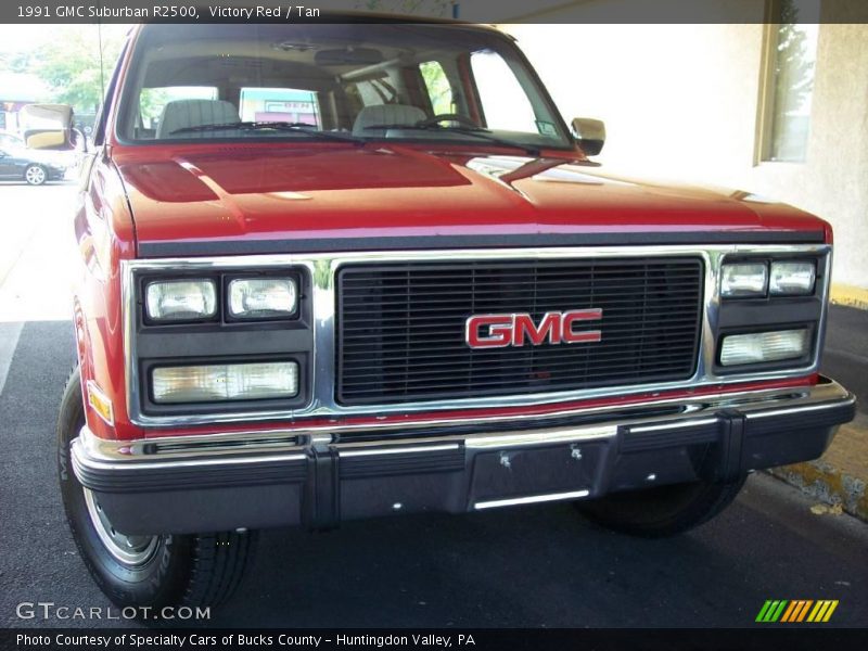 Victory Red / Tan 1991 GMC Suburban R2500