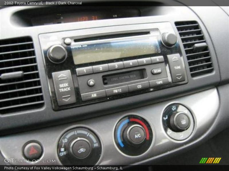 Black / Dark Charcoal 2002 Toyota Camry LE
