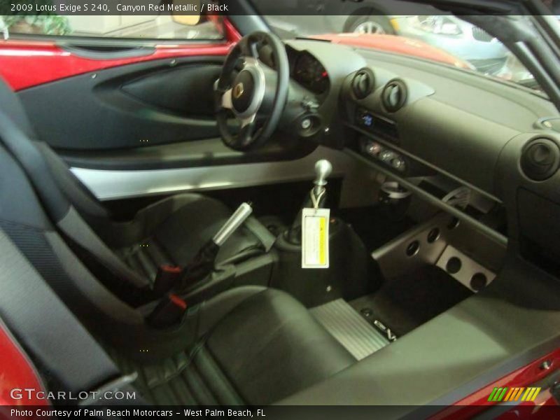 Canyon Red Metallic / Black 2009 Lotus Exige S 240