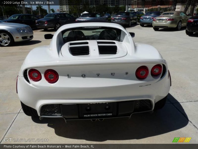 Ice White / Black 2009 Lotus Elise