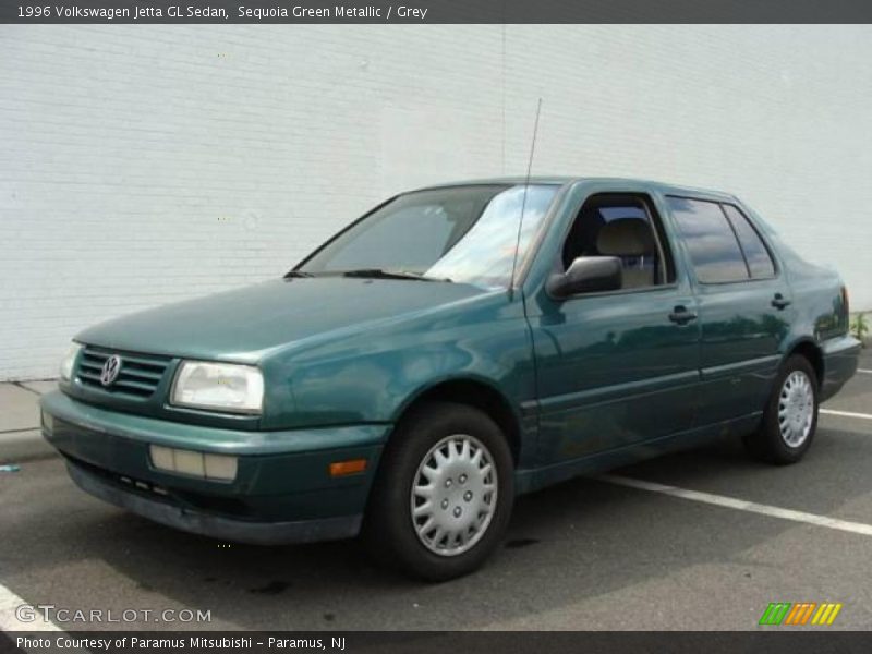 Sequoia Green Metallic / Grey 1996 Volkswagen Jetta GL Sedan