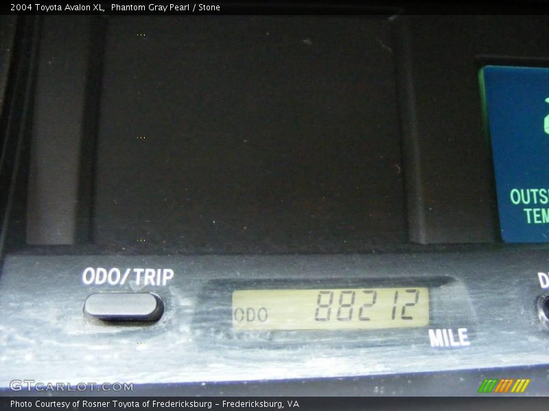 Phantom Gray Pearl / Stone 2004 Toyota Avalon XL