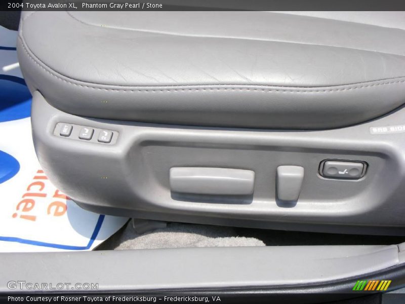 Phantom Gray Pearl / Stone 2004 Toyota Avalon XL