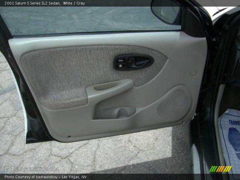 White / Gray 2001 Saturn S Series SL2 Sedan