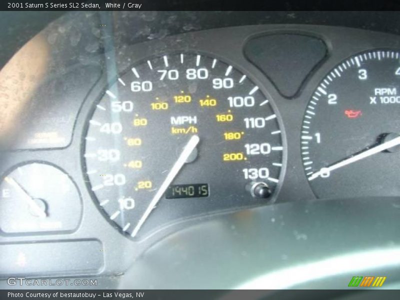 White / Gray 2001 Saturn S Series SL2 Sedan