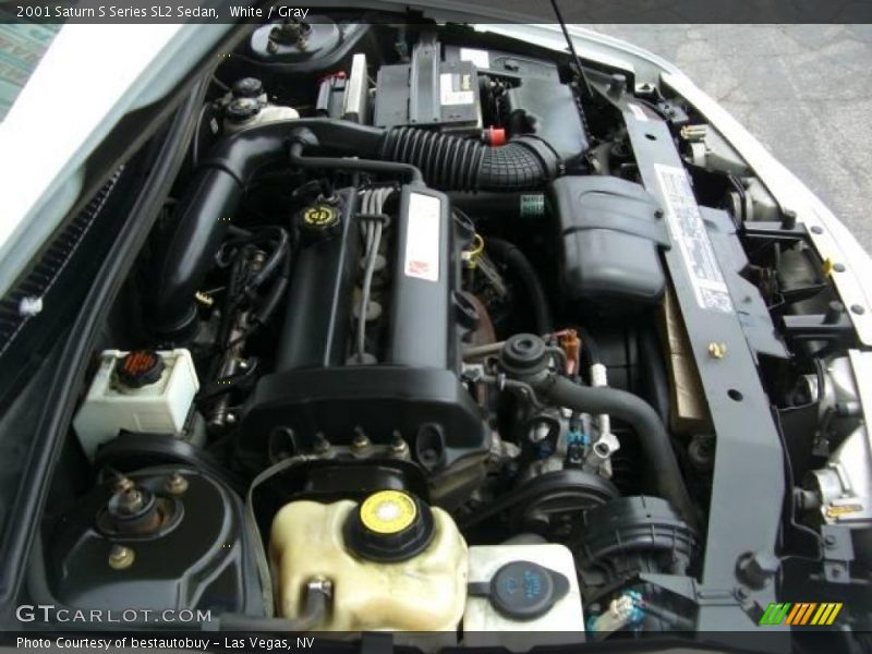 White / Gray 2001 Saturn S Series SL2 Sedan