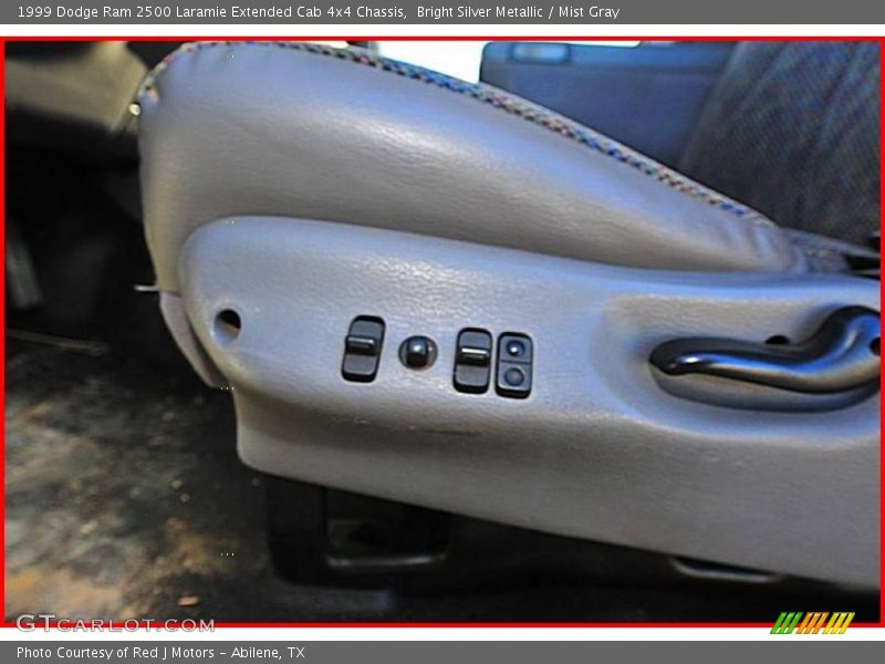 Bright Silver Metallic / Mist Gray 1999 Dodge Ram 2500 Laramie Extended Cab 4x4 Chassis