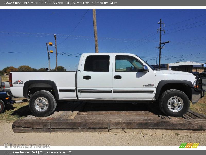 Summit White / Medium Gray 2002 Chevrolet Silverado 2500 LS Crew Cab