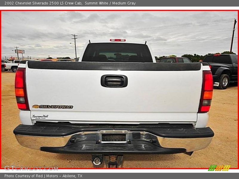 Summit White / Medium Gray 2002 Chevrolet Silverado 2500 LS Crew Cab