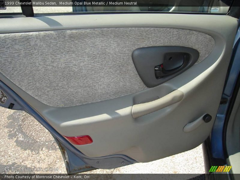 Medium Opal Blue Metallic / Medium Neutral 1999 Chevrolet Malibu Sedan