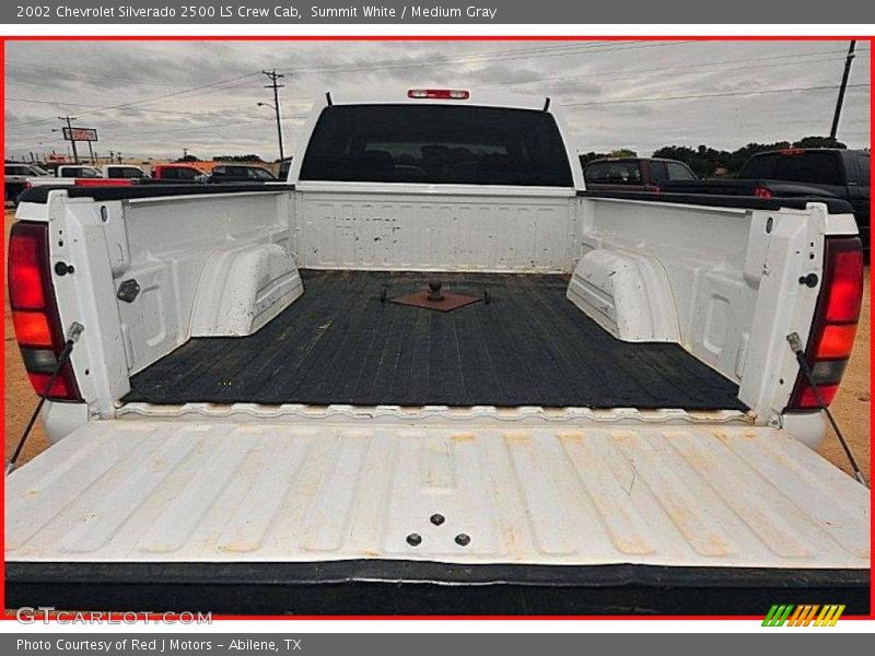 Summit White / Medium Gray 2002 Chevrolet Silverado 2500 LS Crew Cab