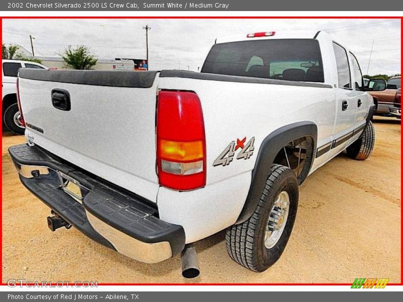 Summit White / Medium Gray 2002 Chevrolet Silverado 2500 LS Crew Cab