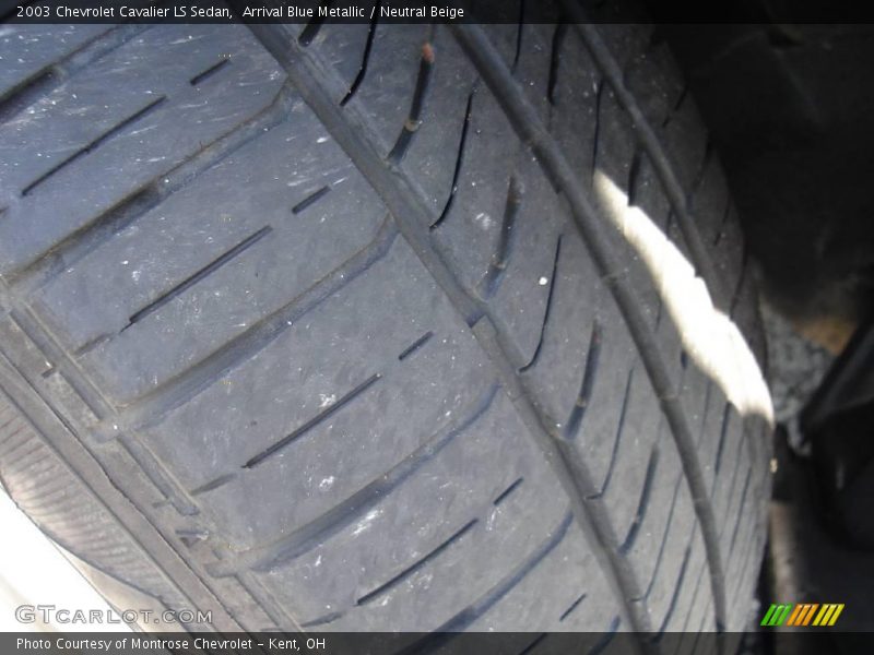 Arrival Blue Metallic / Neutral Beige 2003 Chevrolet Cavalier LS Sedan