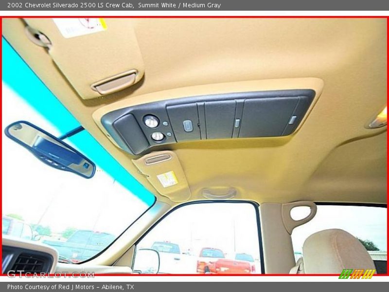 Summit White / Medium Gray 2002 Chevrolet Silverado 2500 LS Crew Cab