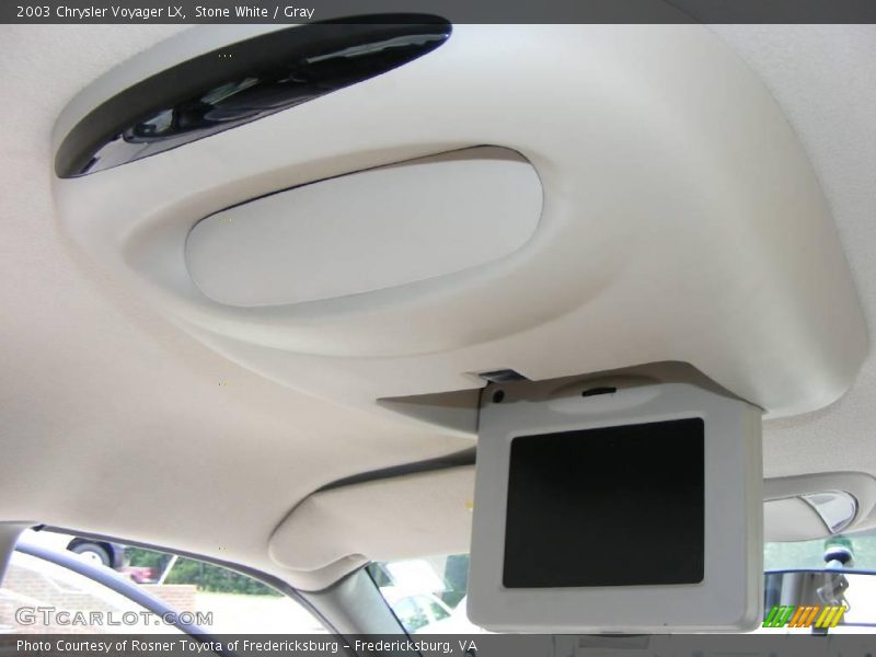Stone White / Gray 2003 Chrysler Voyager LX